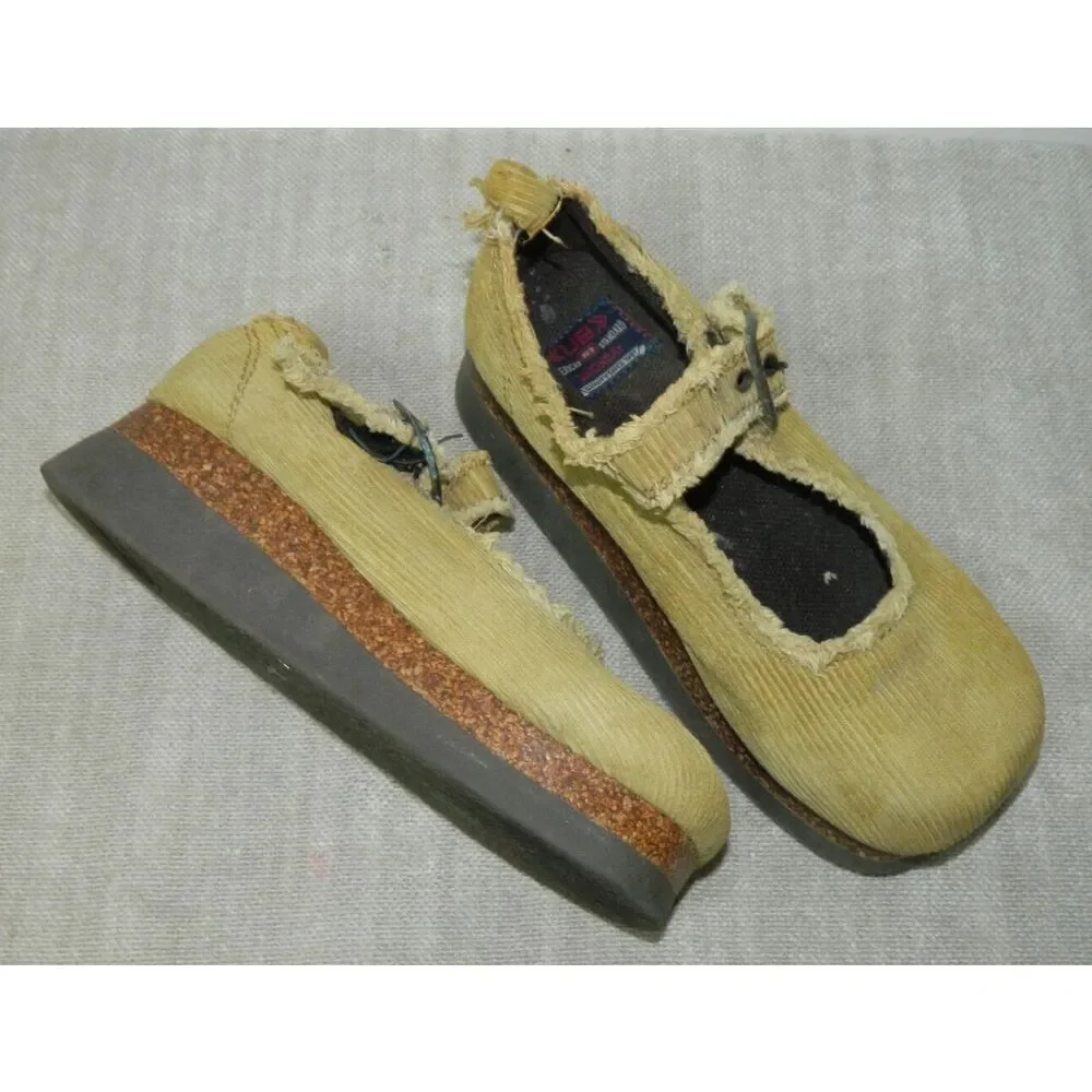 Unionbay Mary Jane Size 6.5 Beige Corduroy Cork Platform Vintage Y2K 2000s Geene